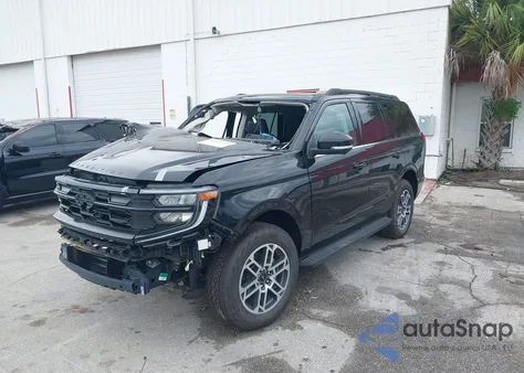 2025 Ford Expedition Active z USA, uszkodzony, nr VIN 1FMJU1J81SEA23386